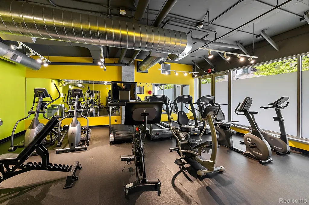 432 S Washington Avenue Royal Oak City MI 48067