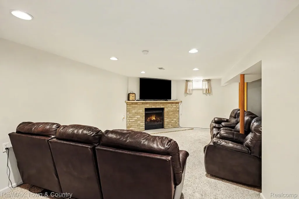 4374 Bridgeman Trail Mundy Township MI 48473