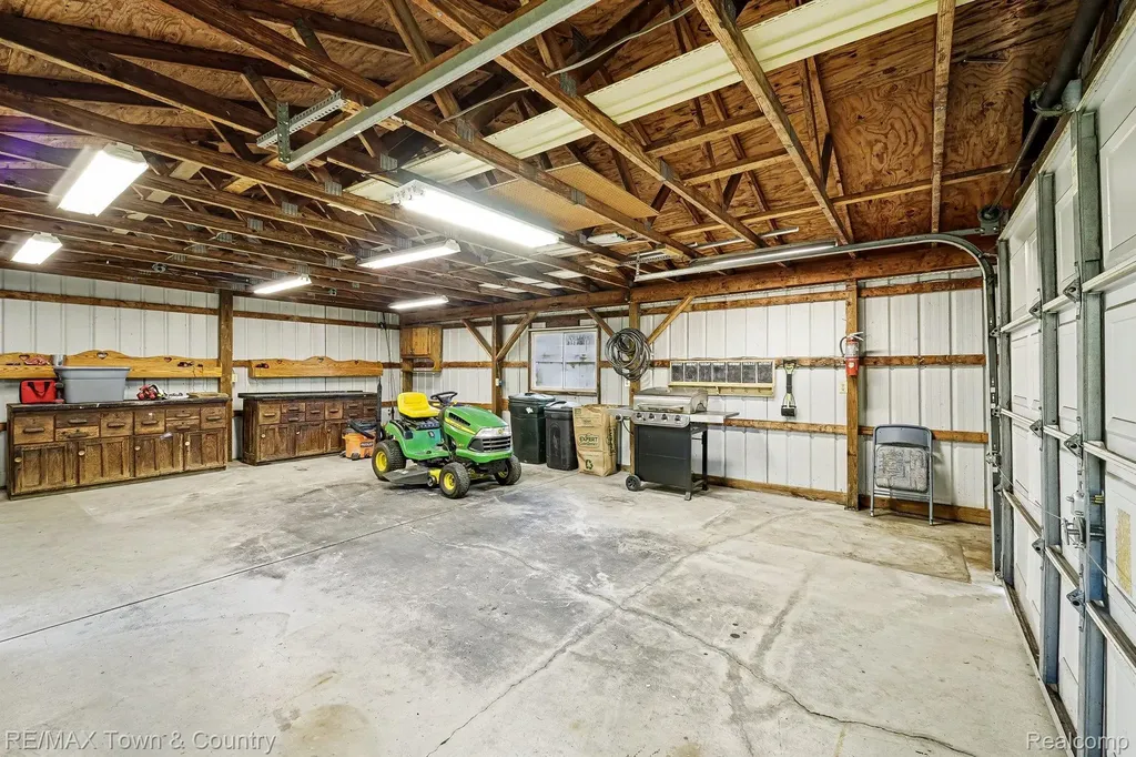 4374 Bridgeman Trail Mundy Township MI 48473