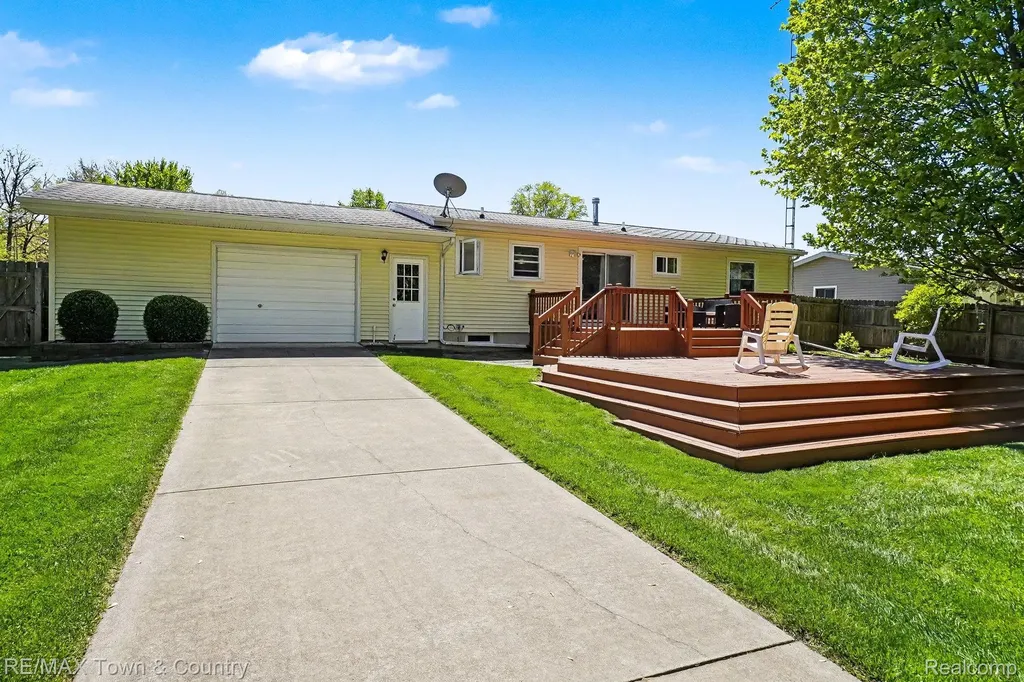 4374 Bridgeman Trail Mundy Township MI 48473