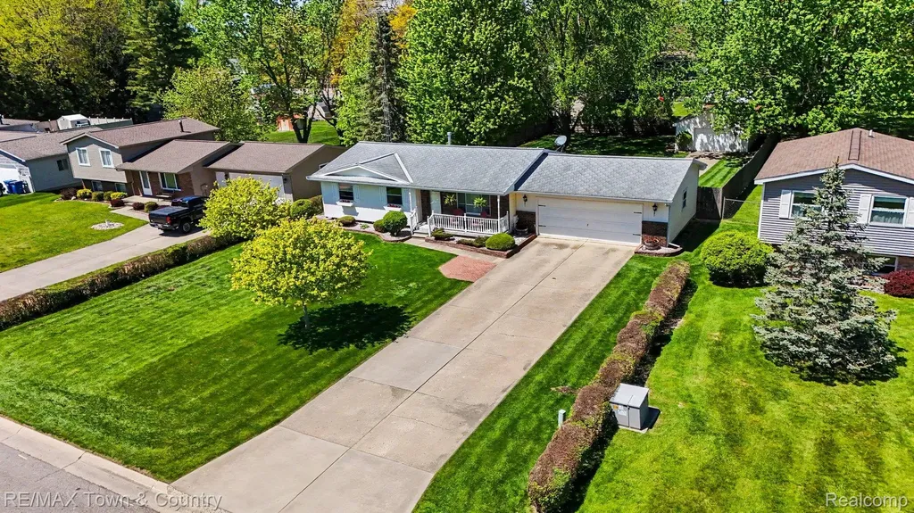 4374 Bridgeman Trail Mundy Township MI 48473