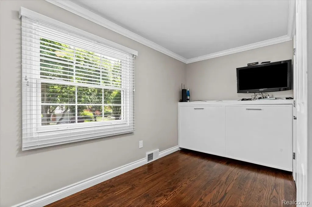 931 S Shady Hollow Circle Bloomfield Hills City MI 48304