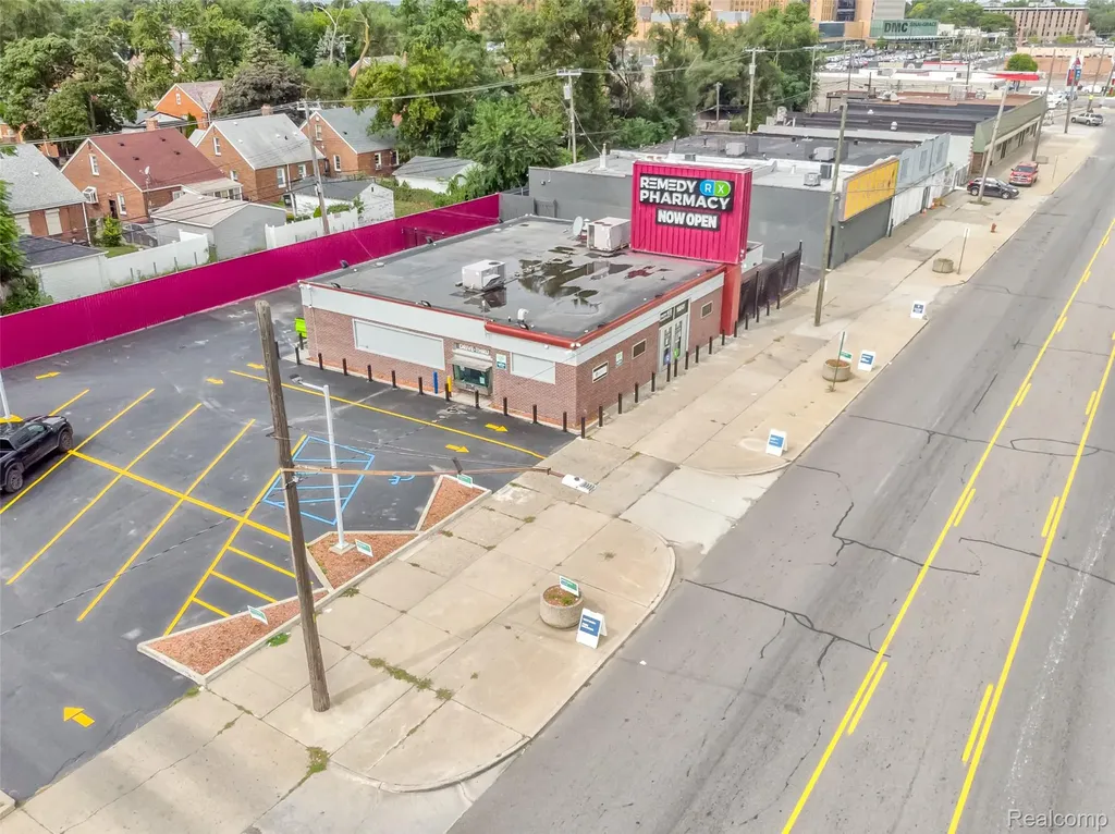 16841 Schaefer Highway Detroit City MI 48235