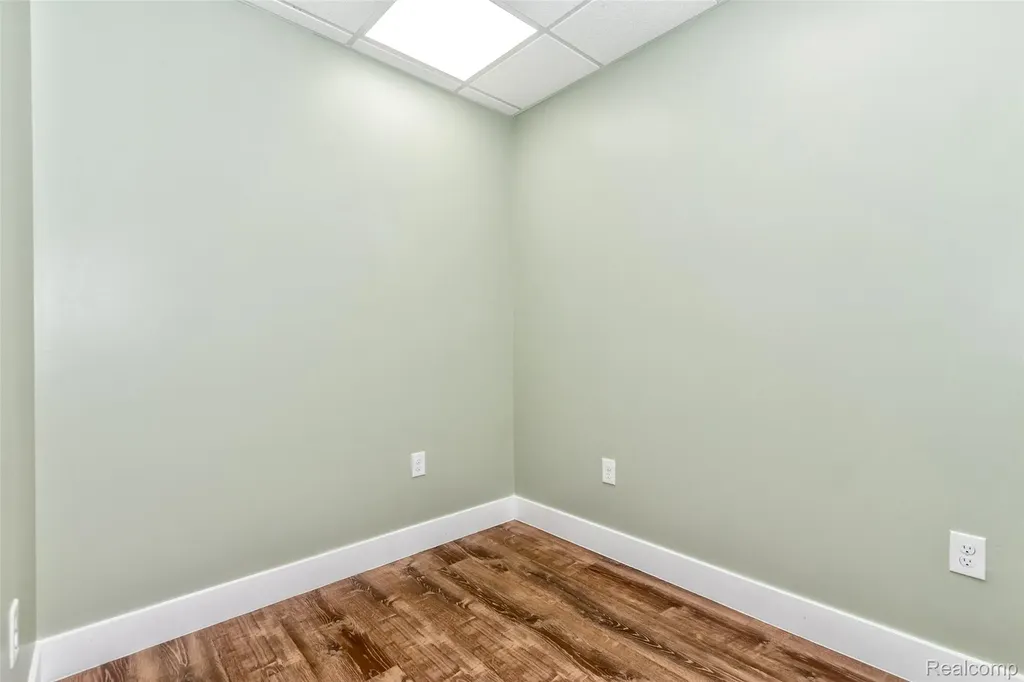 16841 Schaefer Highway Detroit City MI 48235