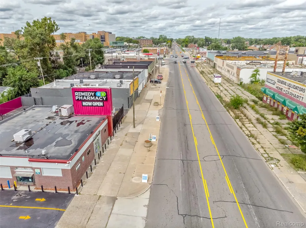 16841 Schaefer Highway Detroit City MI 48235