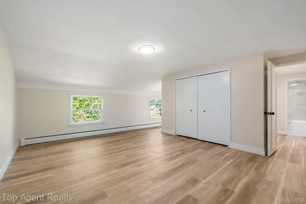 6525 Little Turkey Run Shelby Charter Township MI 48317