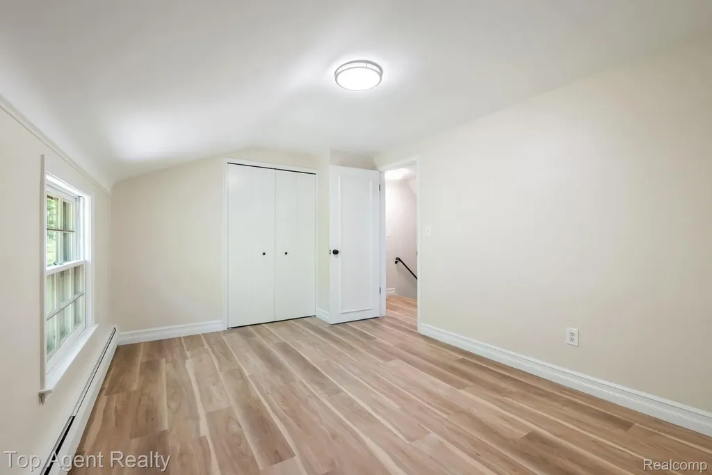 6525 Little Turkey Run Shelby Charter Township MI 48317