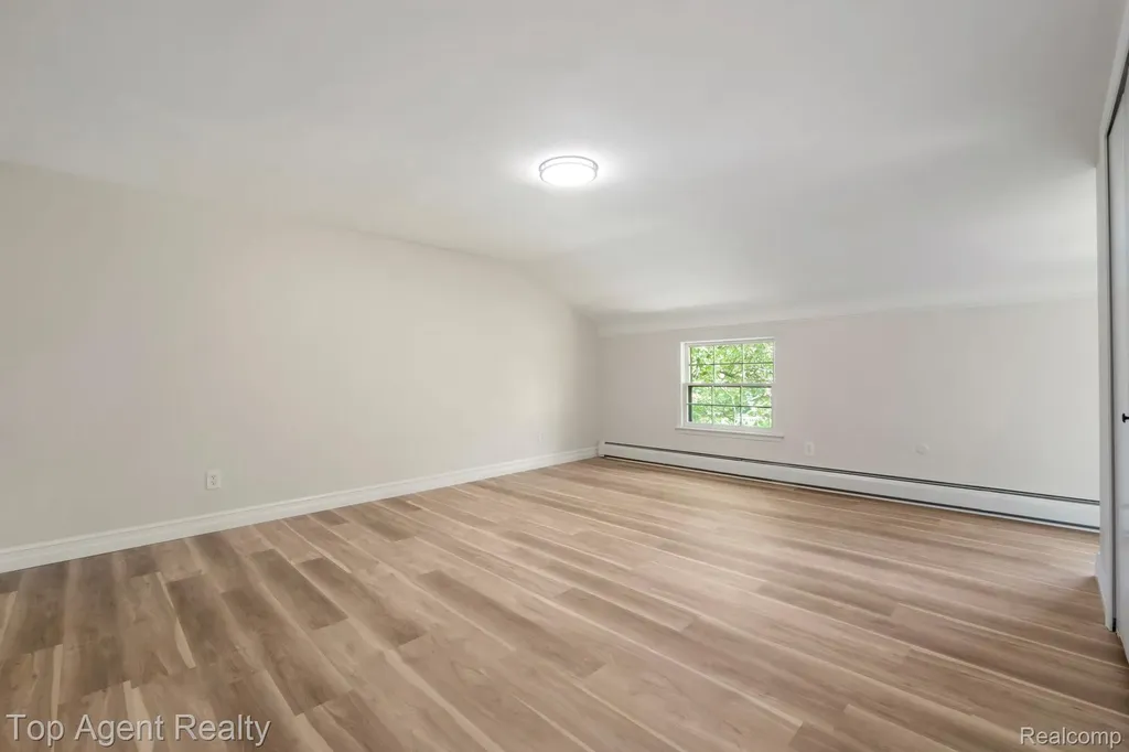 6525 Little Turkey Run Shelby Charter Township MI 48317