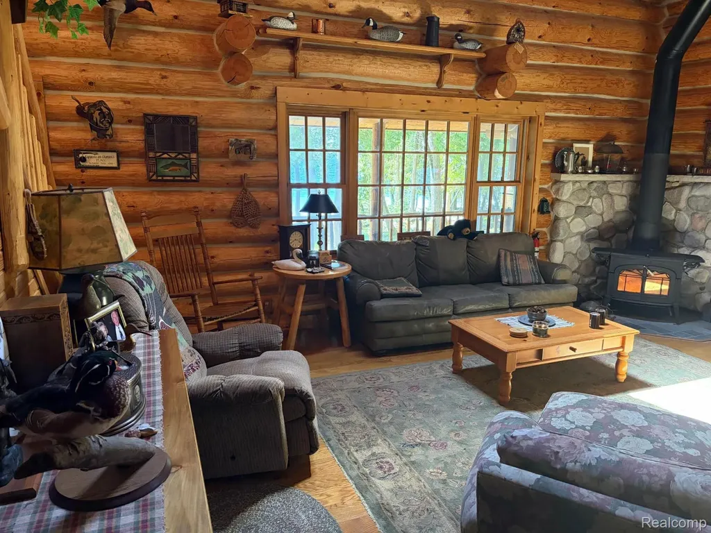 2995 S Lakeshore Drive Bois Blanc Township MI 49775