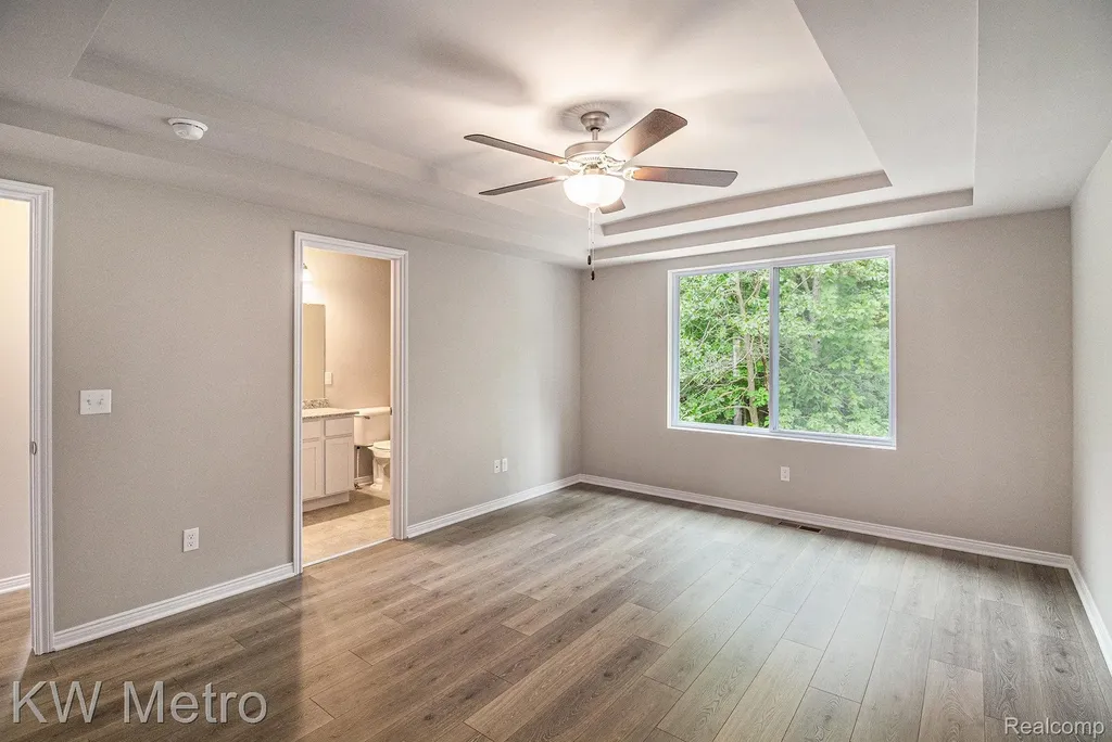 215 Whispering Pines Drive Fenton City MI 48430