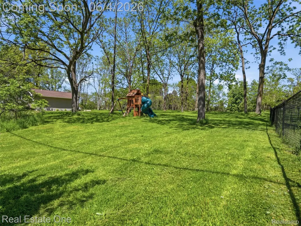 879 N Hacker Road Oceola Township MI 48843