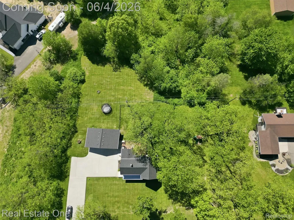 879 N Hacker Road Oceola Township MI 48843