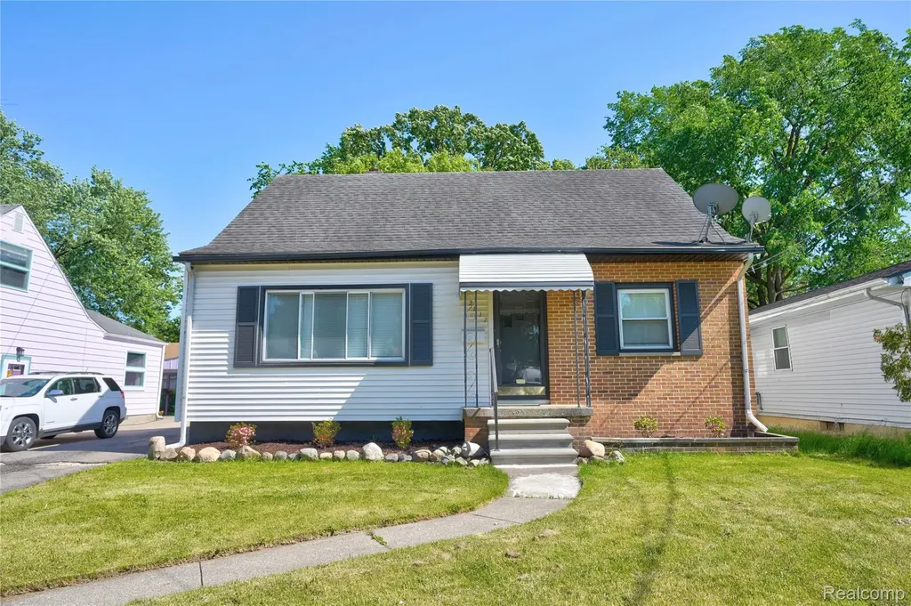 2817 Yale Street Flint City MI 48503