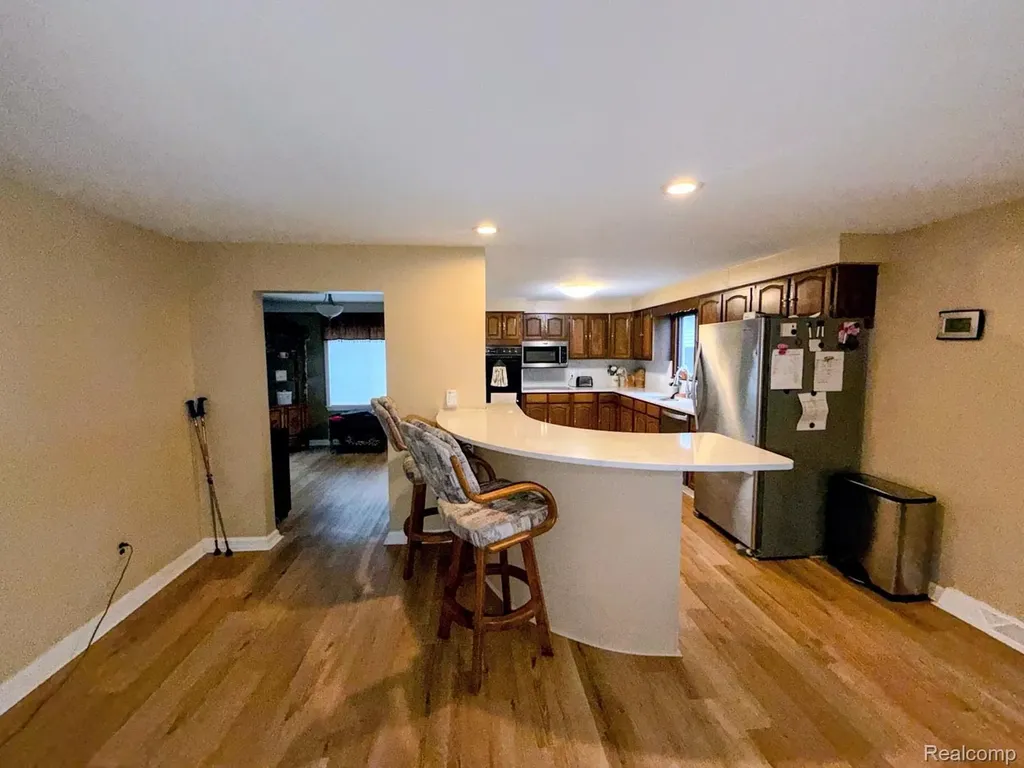 8420 Pacton Drive Shelby Charter Township MI 48317