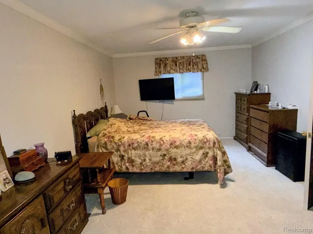 8420 Pacton Drive Shelby Charter Township MI 48317