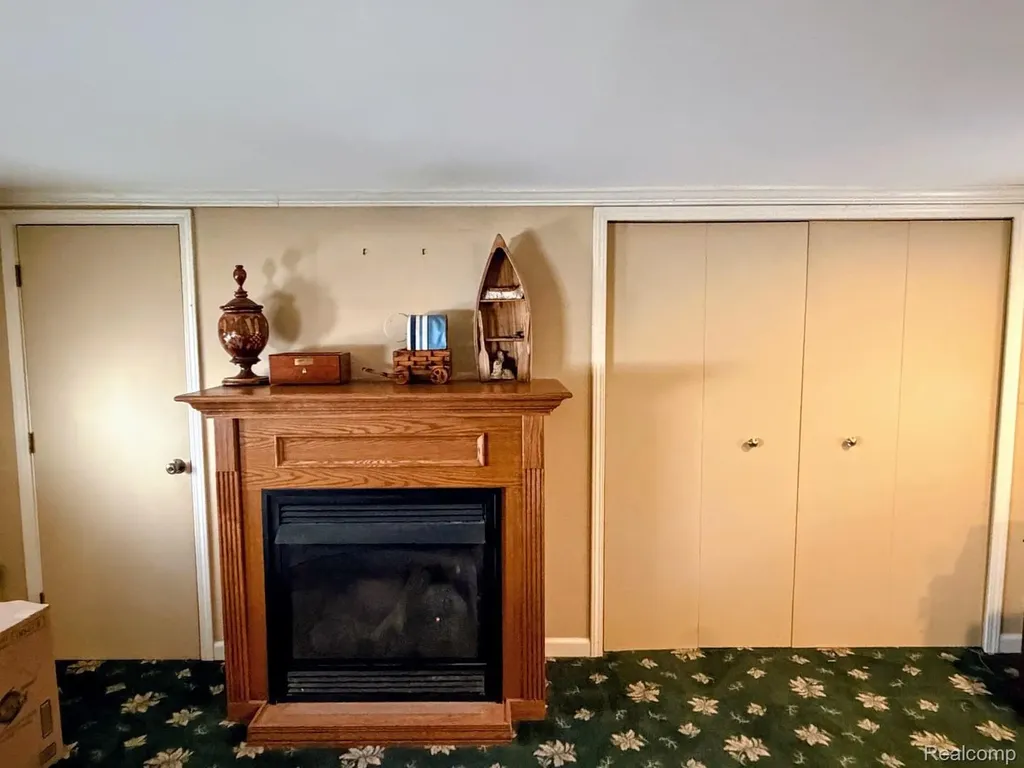 8420 Pacton Drive Shelby Charter Township MI 48317