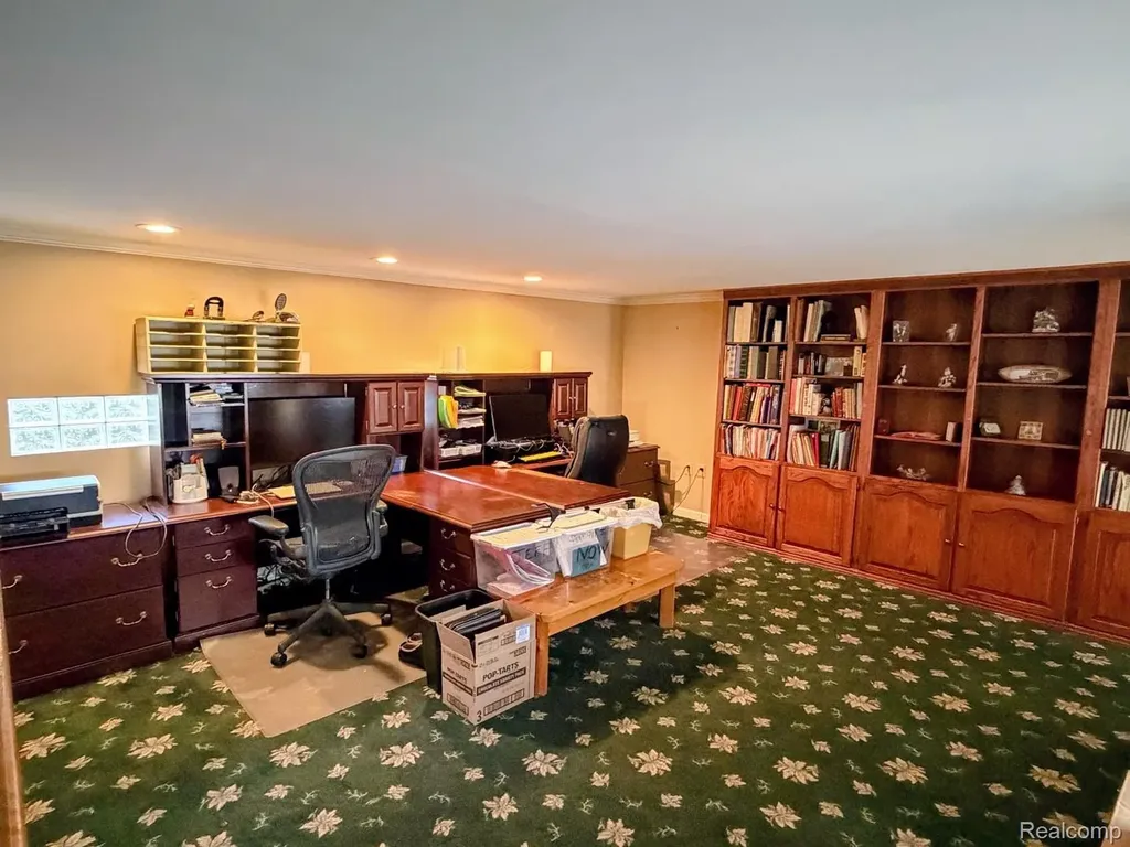 8420 Pacton Drive Shelby Charter Township MI 48317