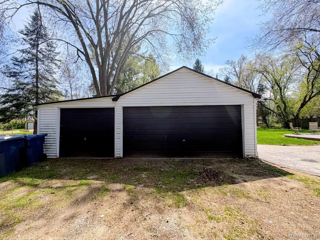 8420 Pacton Drive Shelby Charter Township MI 48317