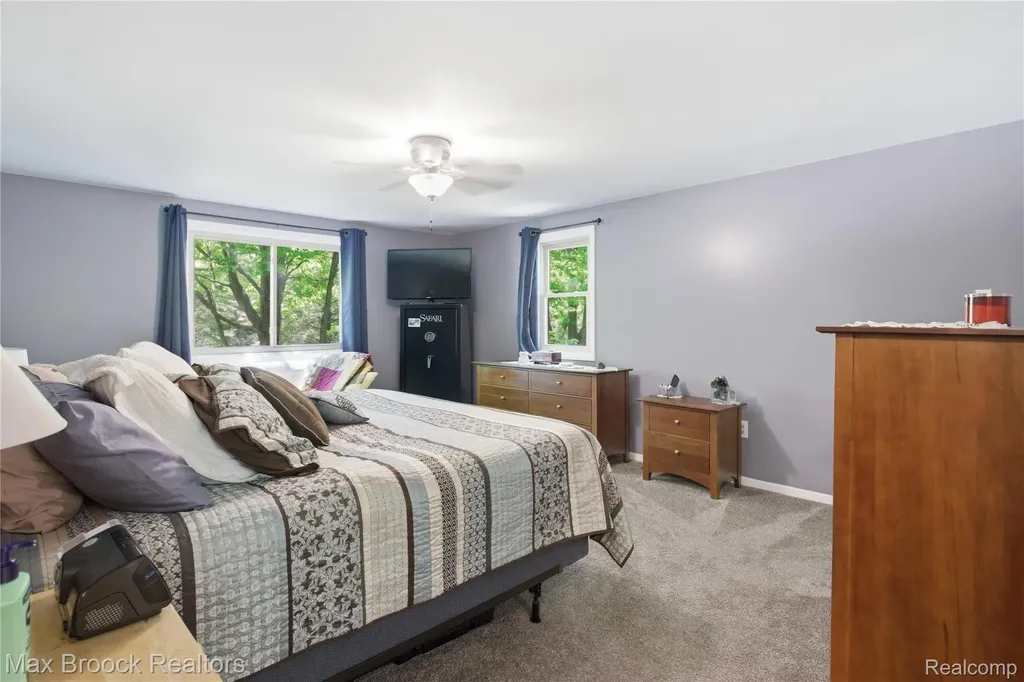 4457 Fettig Trail White Lake Charter Township MI 48383