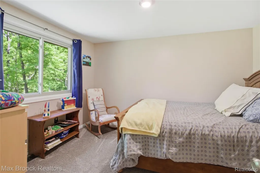 4457 Fettig Trail White Lake Charter Township MI 48383