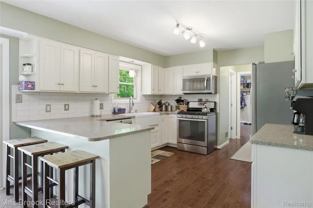 4457 Fettig Trail White Lake Charter Township MI 48383