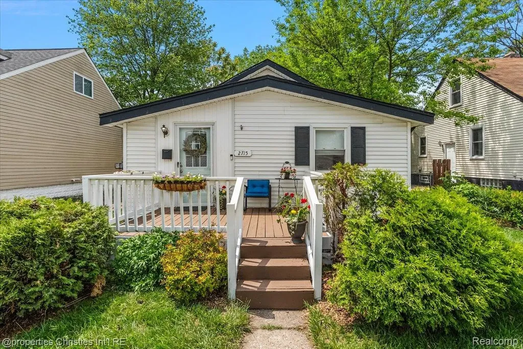 2715 Inman Street Ferndale City MI 48220
