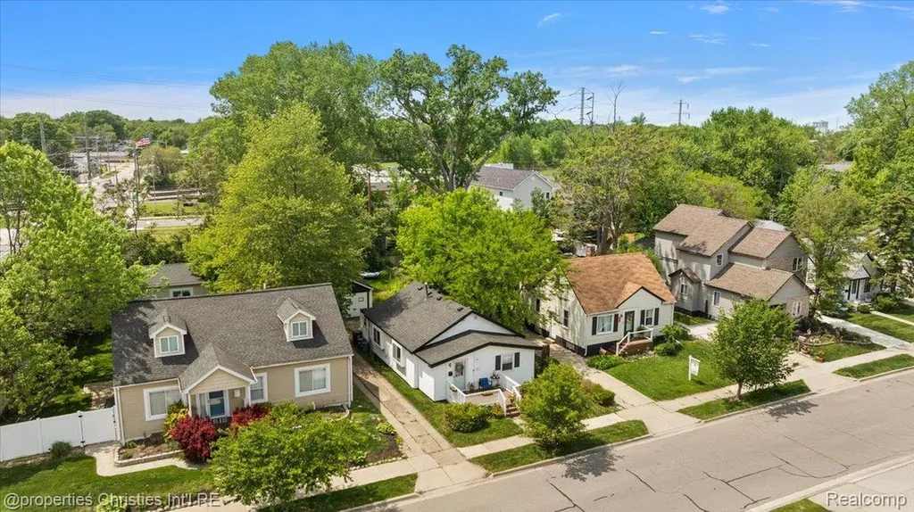 2715 Inman Street Ferndale City MI 48220