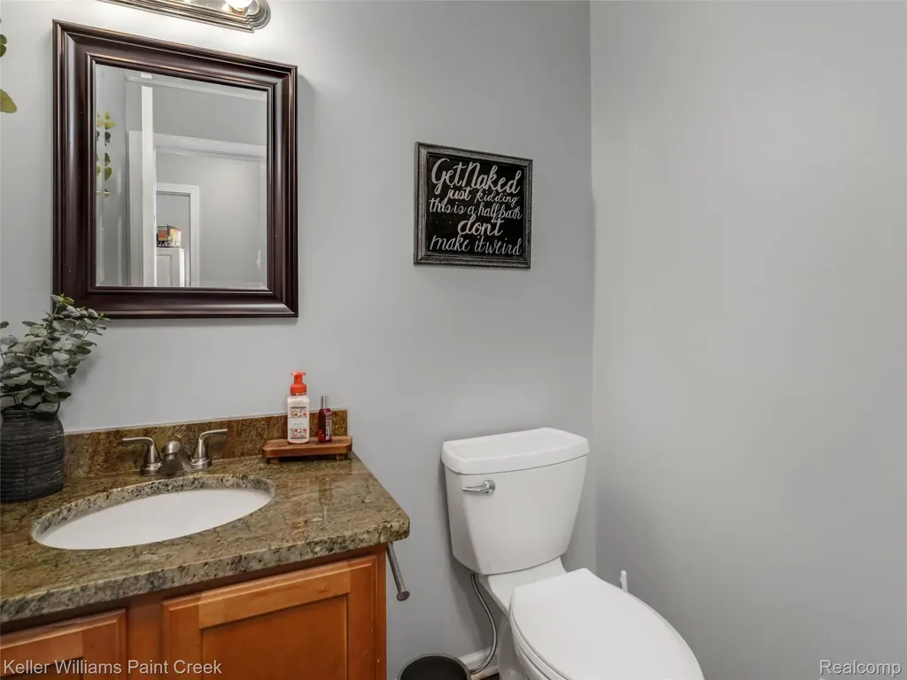 52359 Fox Pointe Drive New Baltimore City MI 48047