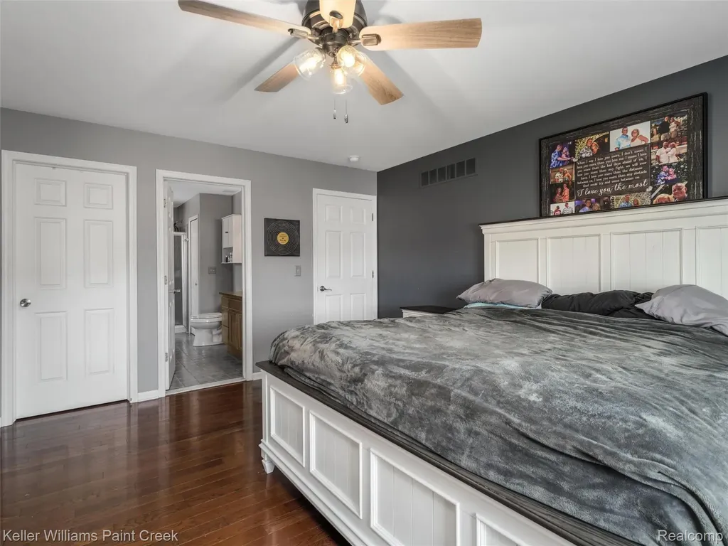 52359 Fox Pointe Drive New Baltimore City MI 48047