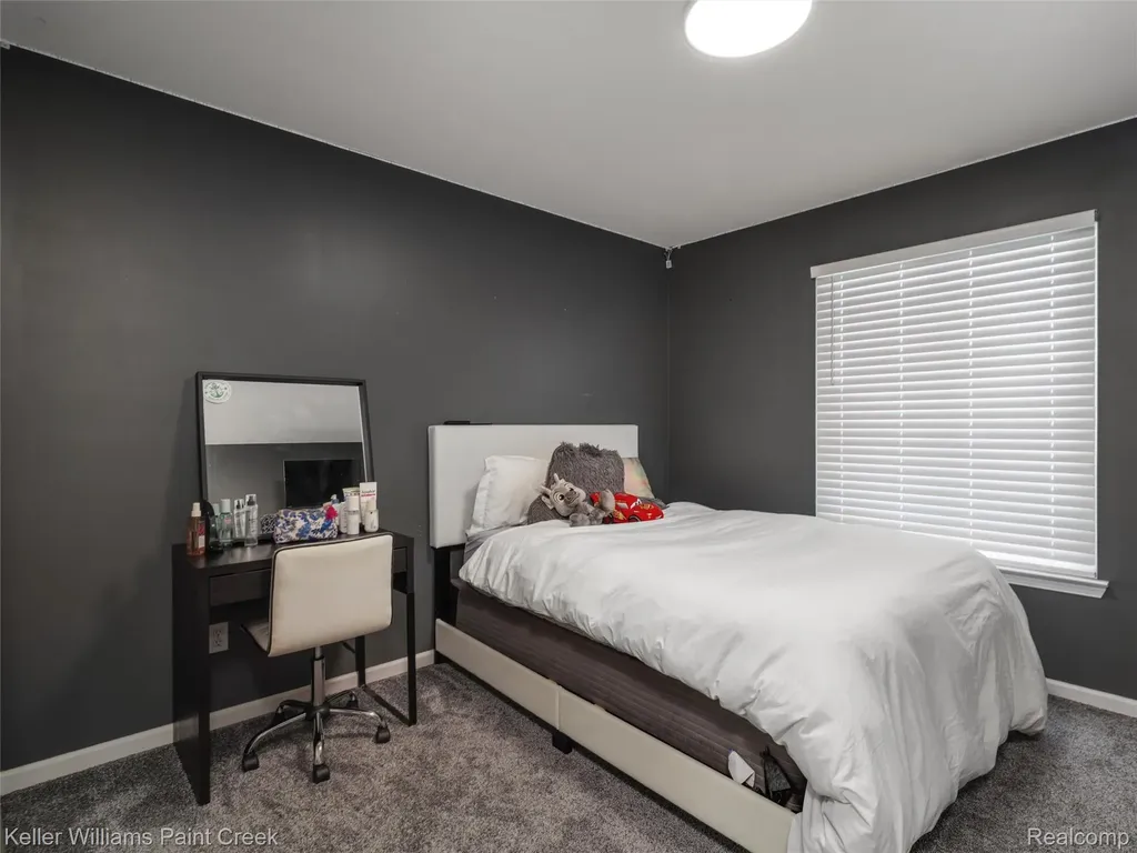 52359 Fox Pointe Drive New Baltimore City MI 48047