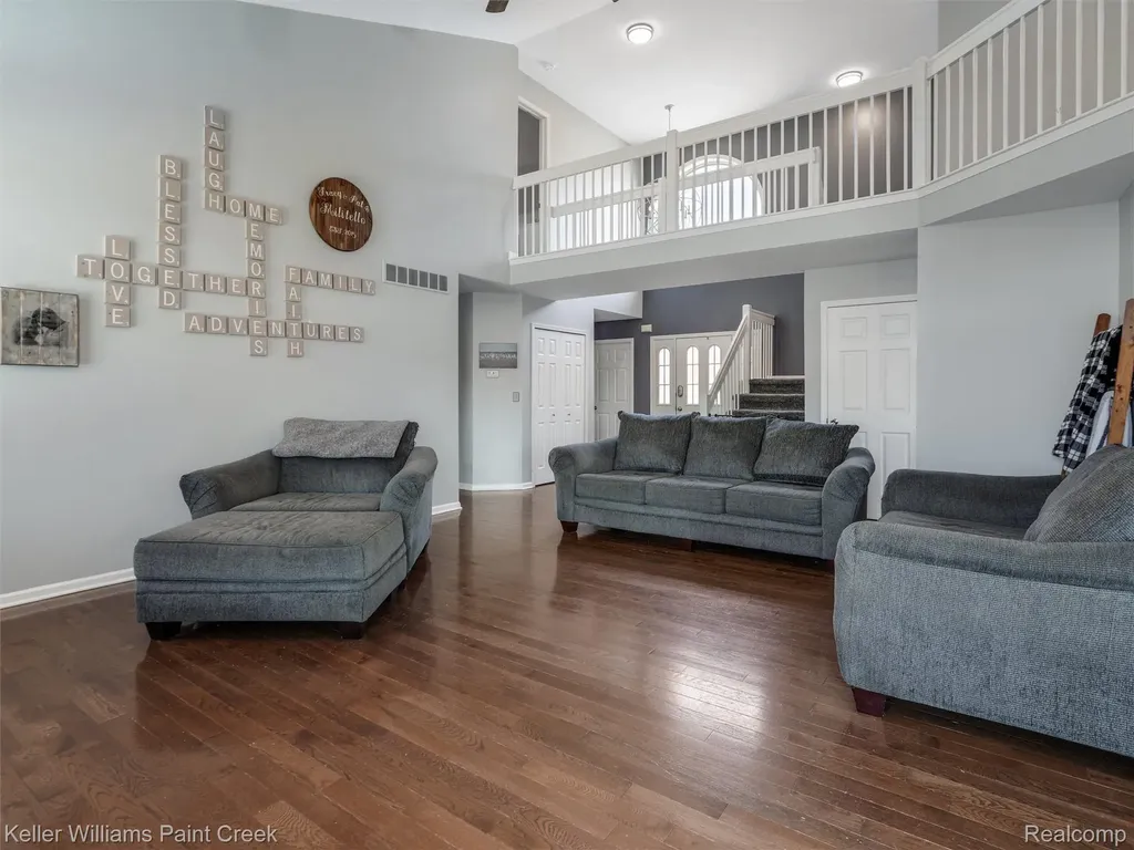 52359 Fox Pointe Drive New Baltimore City MI 48047