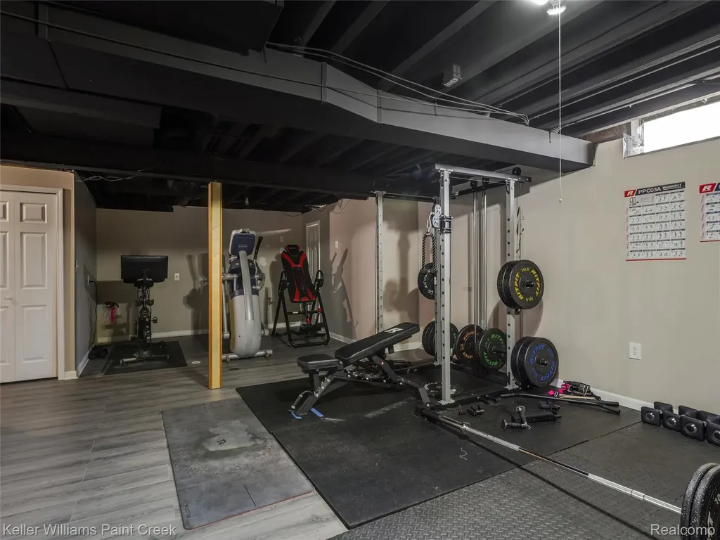 52359 Fox Pointe Drive New Baltimore City MI 48047