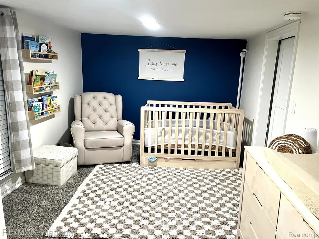 505 E Frank Street Fowlerville Village MI 48836