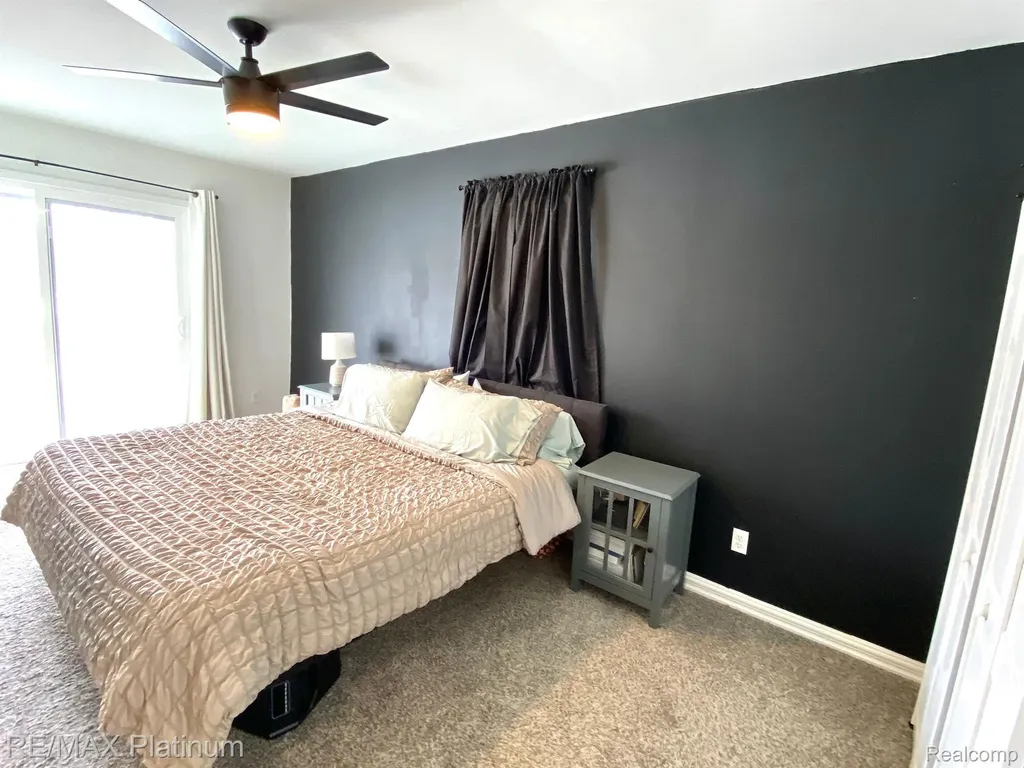 505 E Frank Street Fowlerville Village MI 48836
