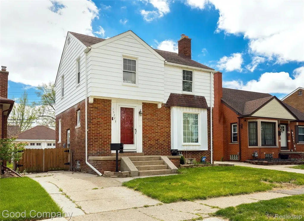 15223 Thomas Avenue Allen Park City MI 48101