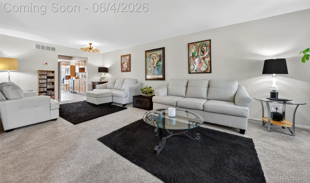 25155 Greenbrooke Drive Southfield City MI 48033
