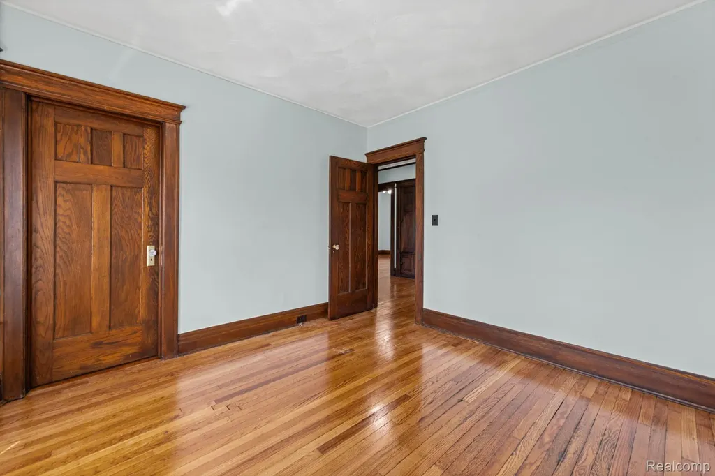 708 Taylor Street Detroit City MI 48202