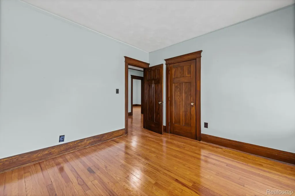 708 Taylor Street Detroit City MI 48202