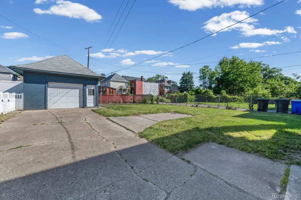 708 Taylor Street Detroit City MI 48202