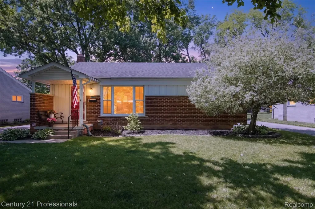 31772 Folkstone Drive Farmington City MI 48336