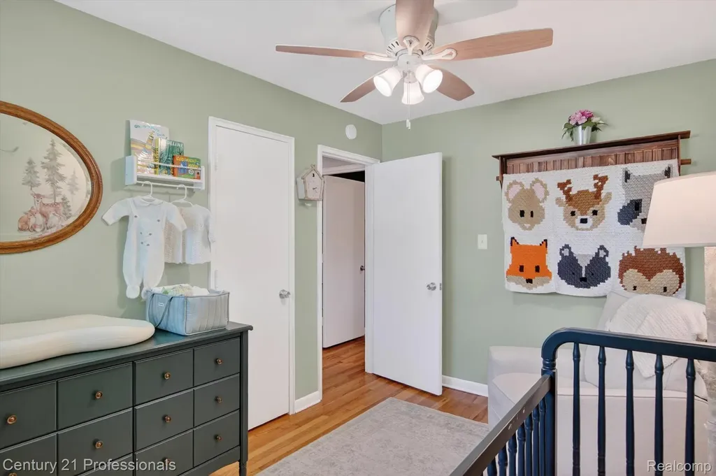 31772 Folkstone Drive Farmington City MI 48336