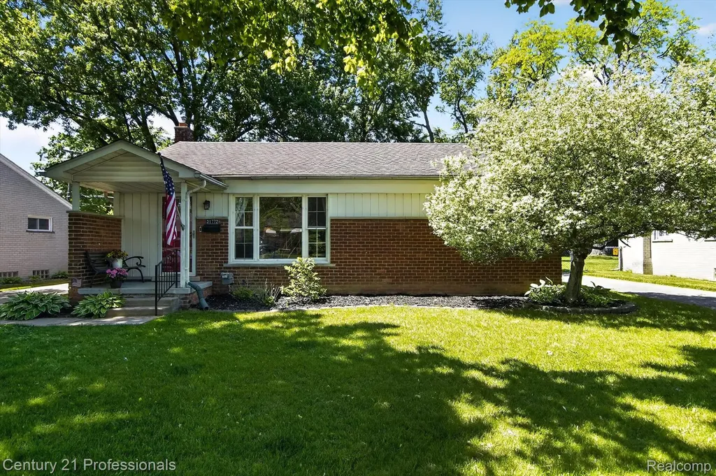 31772 Folkstone Drive Farmington City MI 48336