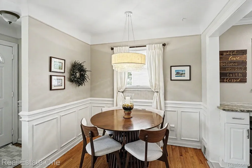 769 Manordale Court Milford Village MI 48381