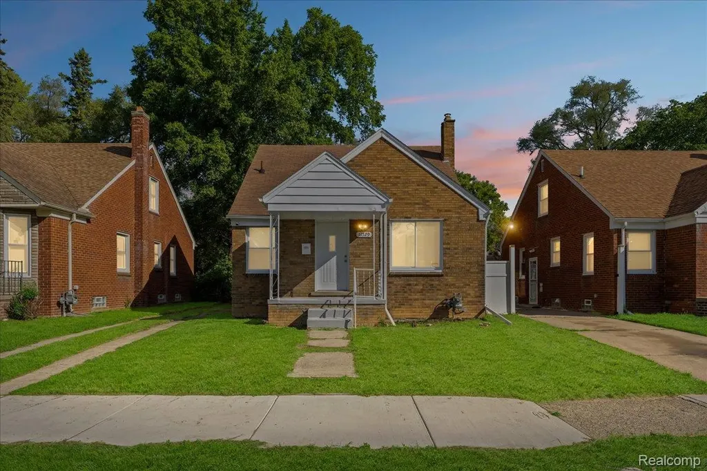 11729 Sanford Street Detroit City MI 48205