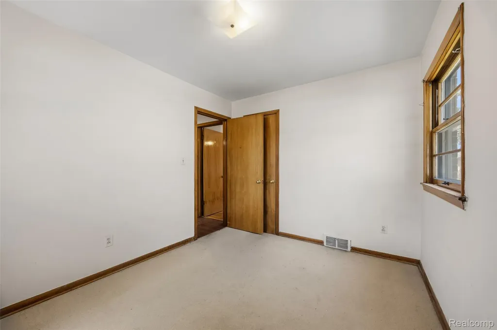 5041 Payne Avenue Dearborn City MI 48126