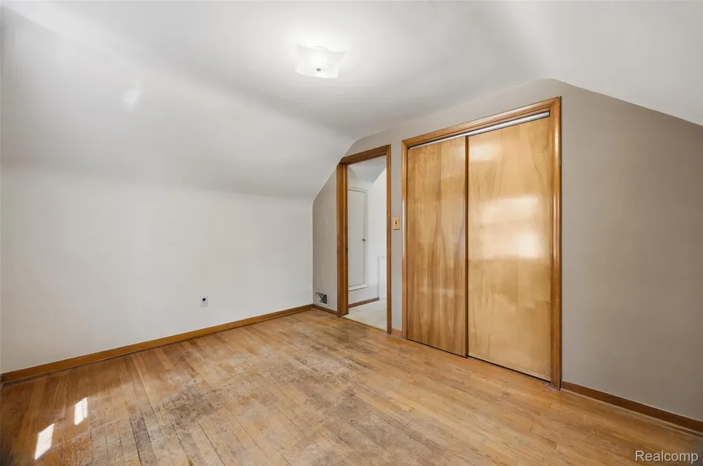5041 Payne Avenue Dearborn City MI 48126
