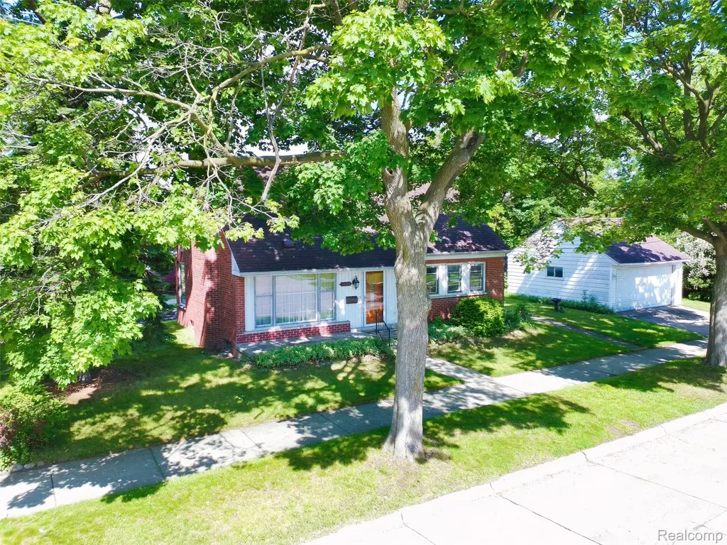 5041 Payne Avenue Dearborn City MI 48126