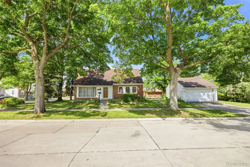 5041 Payne Avenue Dearborn City MI 48126