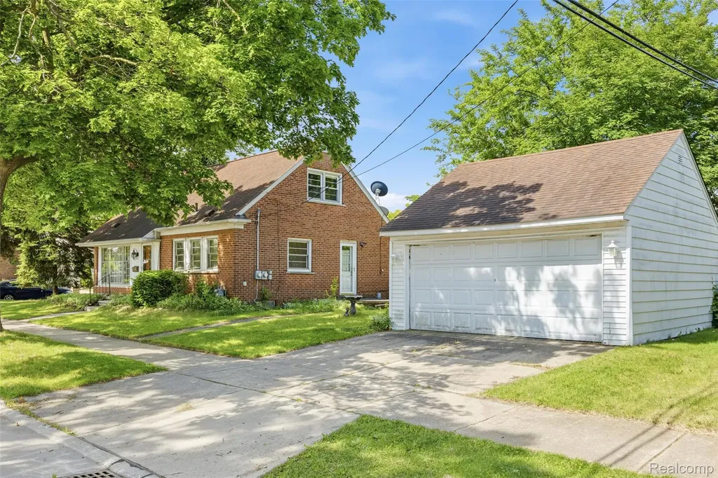 5041 Payne Avenue Dearborn City MI 48126