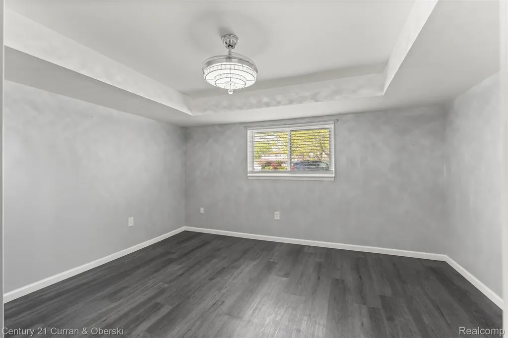 45561 Edgewood Court Canton Charter Township MI 48187